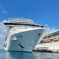 picture of the MSC Divina with the Royal Caribbean Cruise next to the ship in the Port of Nassau